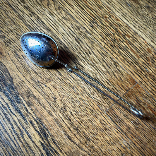 Egg-Shaped Spoon Infuser