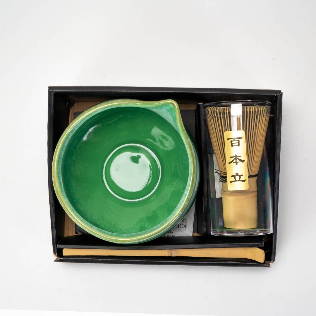 Green Porcelain Matcha set 20oz