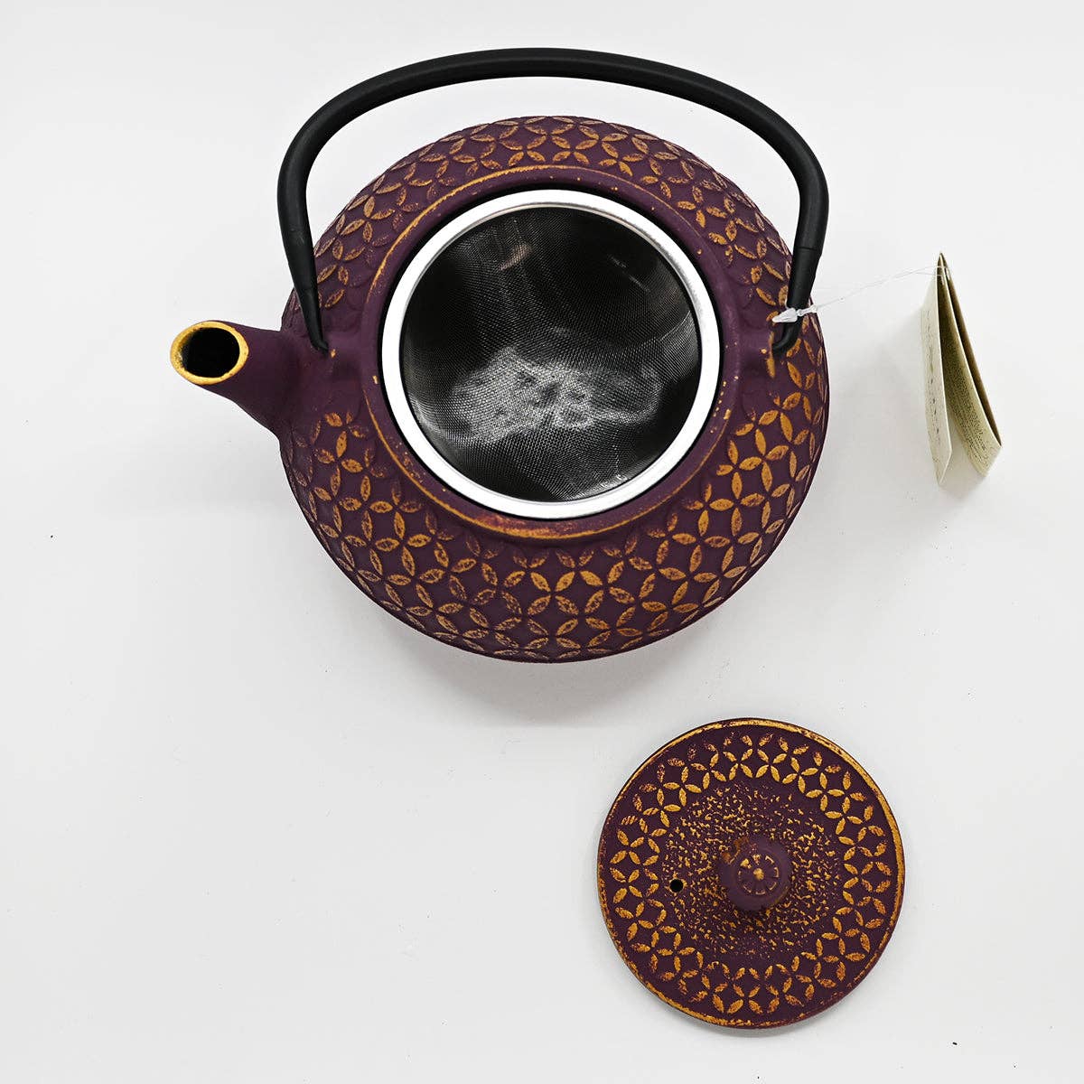 Purple Shippo Design 32oz Cast Iron Tea Pot (1/8)