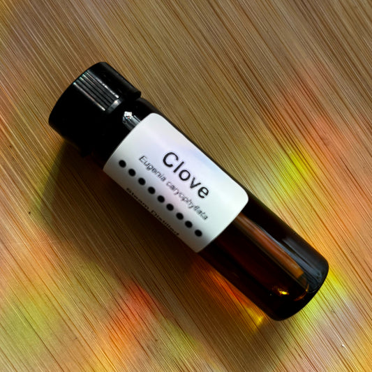Clove Essential Oil 1/4 oz.
