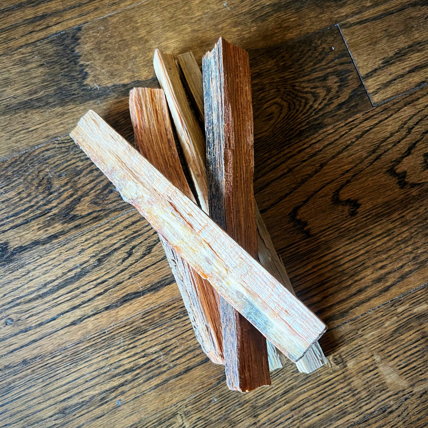 Pine torch (Töre / Tjärved / Palo de Ocote)